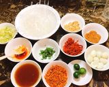 Hình bước làm 2 của món Bánh Tráng Trộn