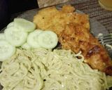 Foto del paso 9 de la receta: Rollo de pollo con queso crema y espagueti verde