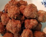 Foto langkah ke 2 dari resep Semur Bola Daging Cincang (Pedas).