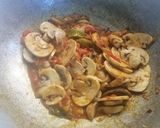 A picture of step 11 of Mushroom Gravy.