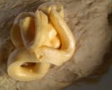 Foto langkah ke 3 dari resep Roti Kismis Kenari.