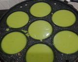 Foto langkah ke 4 dari resep Kue lumpur pandan kentang.
