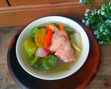 Foto langkah ke 5 dari resep Chicken Sinigang.