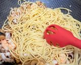 Gambar langkah 5 resipi 👩🍳Spaghetti Aglio Olio.