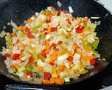 Foto del paso 1 de la receta: Emperador con verduras al vino