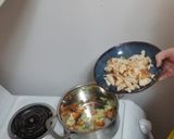 Foto del paso 3 de la receta: Sándwich de pollo con verduras 😋