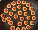 Foto langkah ke 5 dari resep Cookies Teflon Ekonomis (Plus Takaran Sendok).