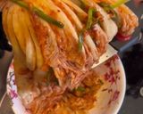 Hình bước làm 1 của món Canh kim chi Hàn Quốc