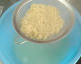 Foto langkah ke 1 dari resep Indomie box.