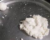 A picture of step 1 of Paneer Mastani.