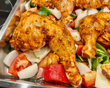 Foto del paso 3 de la receta: Pollo macerado al horno