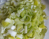 Foto del paso 1 de la receta: Sopa de verduras y costillas