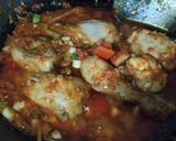 Foto langkah ke 4 dari resep Ayam Woku Kemangi.