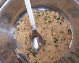 Foto del passaggio 1 della ricetta Platessa gratinata con zucchine e pomodorini