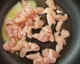 Фото кроку 1 до Фарфалле с курицей и медом.