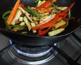 Foto del paso 4 de la receta: Fideos a la REINA (wook)