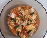 Foto langkah ke 5 dari resep Ayam tahu kuah tomat (Start 10m+).