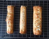 A picture of step 4 of Rhubarb Strudel.