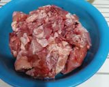 Foto langkah ke 1 dari resep 26. Sup Ayam Bawang Putih - Lobak.