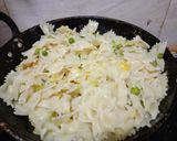 A picture of step 2 of Farfelle Pasta.