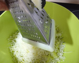 Foto del paso 4 de la receta: Kolokithokeftedes o croquetas de calabacín griegas 🇬🇷