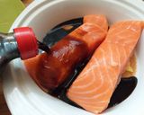 Foto del paso 3 de la receta: Salmón estilo Thai con salsa de coco y mango