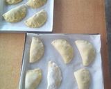 A picture of step 3 of Bacon &cabbage pies.