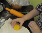 Foto del paso 4 de la receta: Bizcochitos y Cuernitos