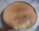 A picture of step 10 of Father's day cream cake.
