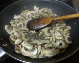 Foto del paso 3 de la receta Champiñones cremosos