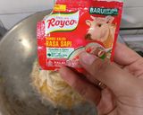 Foto langkah ke 3 dari resep Bihun jamur Enoki.