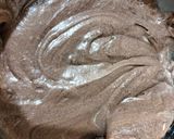 Foto langkah ke 6 dari resep Bolu Coklat Keju Super Lembut.