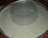 Foto del paso 4 de la receta: Rosca de pollo y salsa blanca con masa para pizza