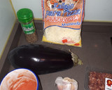 Foto del paso 1 de la receta: Berenjenas con jamón serrano, tomate y queso
