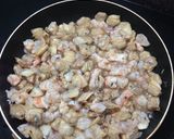 Hình bước làm 6 của món Cháo nghêu