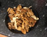 A picture of step 16 of Sweet and sour pork.