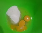 Foto langkah ke 1 dari resep Bolu susu keju.