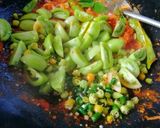 Foto langkah ke 3 dari resep Tongkol Suwir Kemangi.