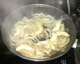 Foto del paso 2 de la receta Longaniza con salsa de pera