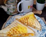 Foto langkah ke 3 dari resep Egg Mayo Sandwich.