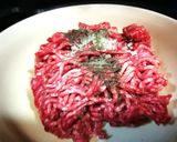 Foto del paso 8 de la receta: Rulos de carne de ternera en hojas de parra