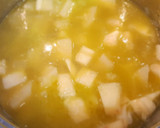 Foto del paso 3 de la receta: Crema de calabacín y puerros con queso crema