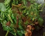 Foto langkah ke 5 dari resep Kangkung balacan udang.