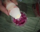 Foto langkah ke 2 dari resep Pinky Overnight Oats (Dragon Fruit & Banana).