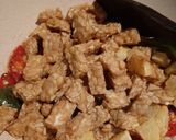 Foto langkah ke 3 dari resep Orek Tempe Kentang.