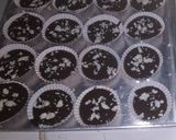 Foto langkah ke 7 dari resep Soft Oreo Chocolate Sponge Cake.