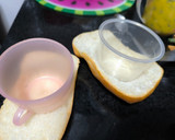 Foto del paso 1 de la receta: Pan Enhuevado a lo Minaayno