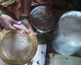 A picture of step 3 of Healthy Nachni bhakri.