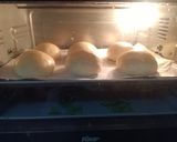 Foto langkah ke 5 dari resep Homemade Korean Garlic Cheese Bread.