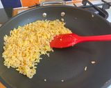 A picture of step 5 of Garlic Fried (Brown) Rice.